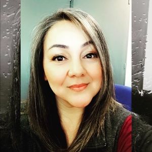 Meet your Posher, Naomi